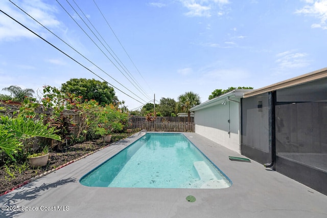 532 Buckingham Ave, Melbourne, FL 32935 - view of pool with a fenced backyard