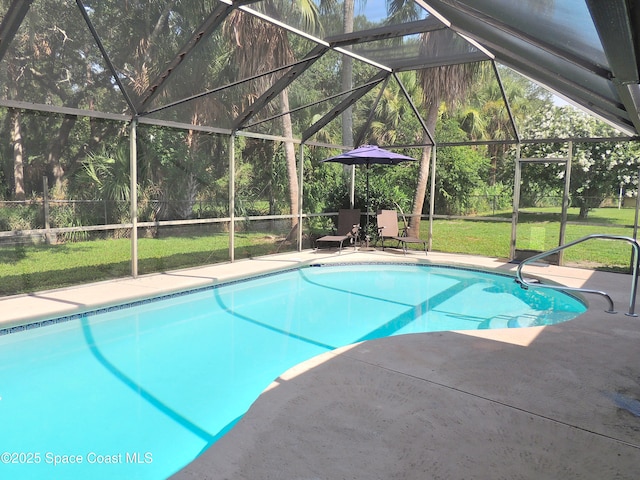 1368 Gleneagles Way, Rockledge, FL 32955 - outdoor pool featuring a patio, glass enclosure, and a yard