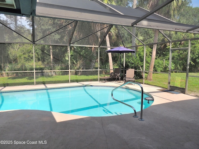 1368 Gleneagles Way, Rockledge, FL 32955 - outdoor pool featuring a patio, a lanai, and a lawn