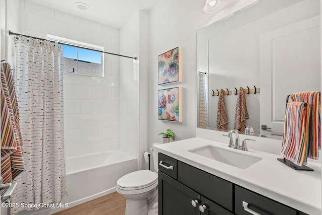 9374 Corvo Ct, Melbourne, FL 32940 - bathroom with vanity, shower / bath combination with curtain, and wood finished floors