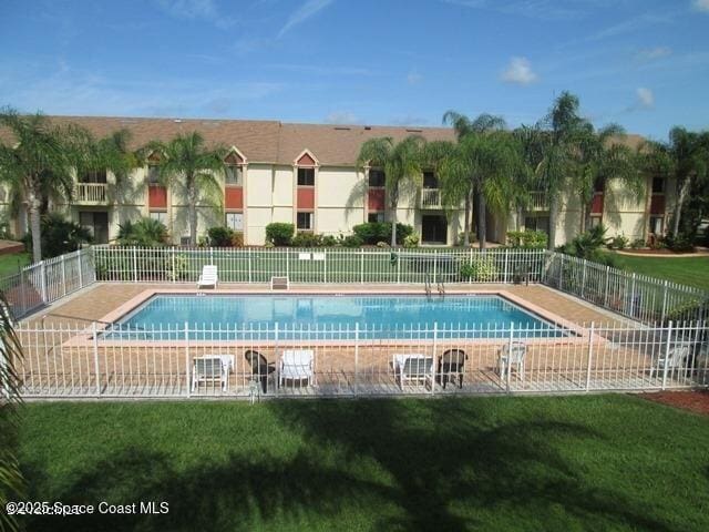 2101 Forest Knoll Dr NE Unit 01-101, Palm Bay, FL 32905 - view of community pool