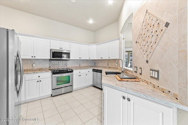 466 Carmel Dr, Melbourne, FL 32940 - photo 10