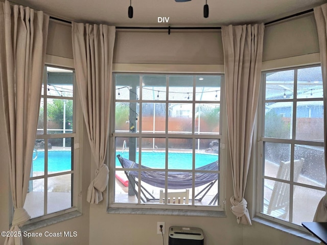 2639 Lowell Cir, Melbourne, FL 32935 - photo 11