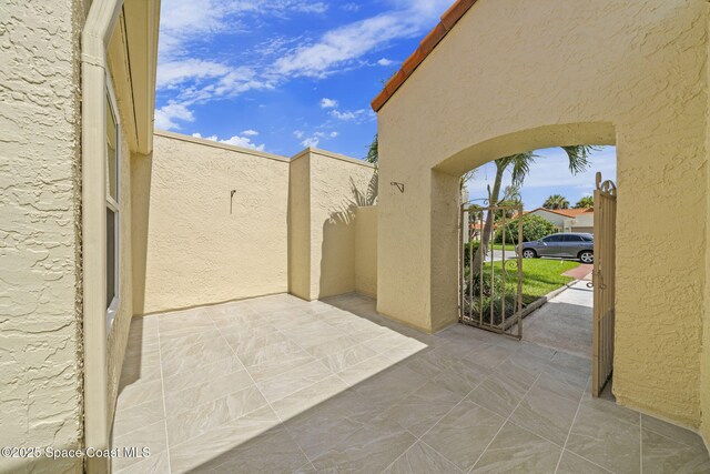 763 Pine Island Dr, Melbourne, FL 32940 - photo 4
