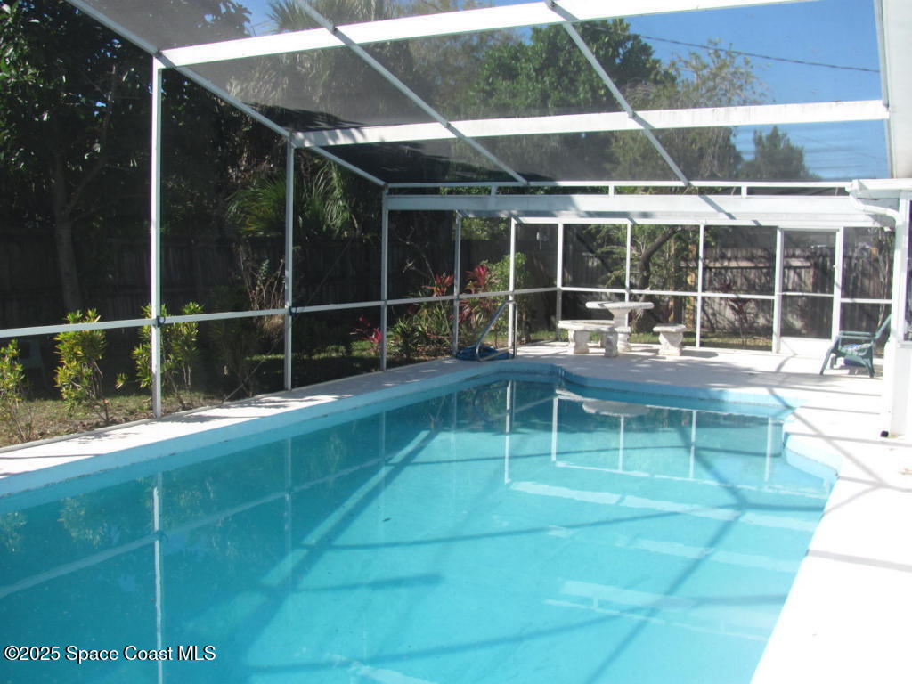2405 Melon Ct, Ft Pierce, FL 34982 - photo 4