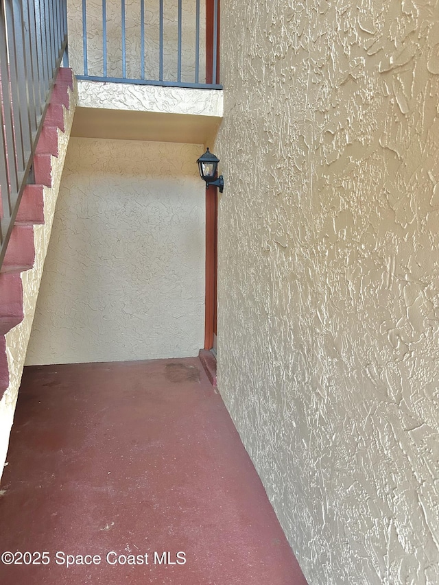 176 San Juan Cir, Melbourne, FL 32935 - view of hall