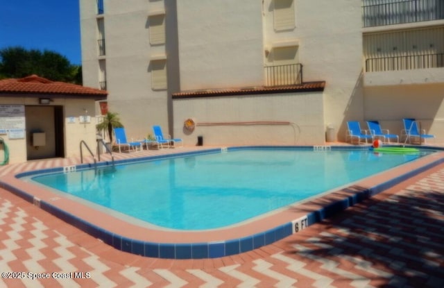 3343 Sandy Reef Ct, Melbourne Beach, FL 32951 - view of community pool