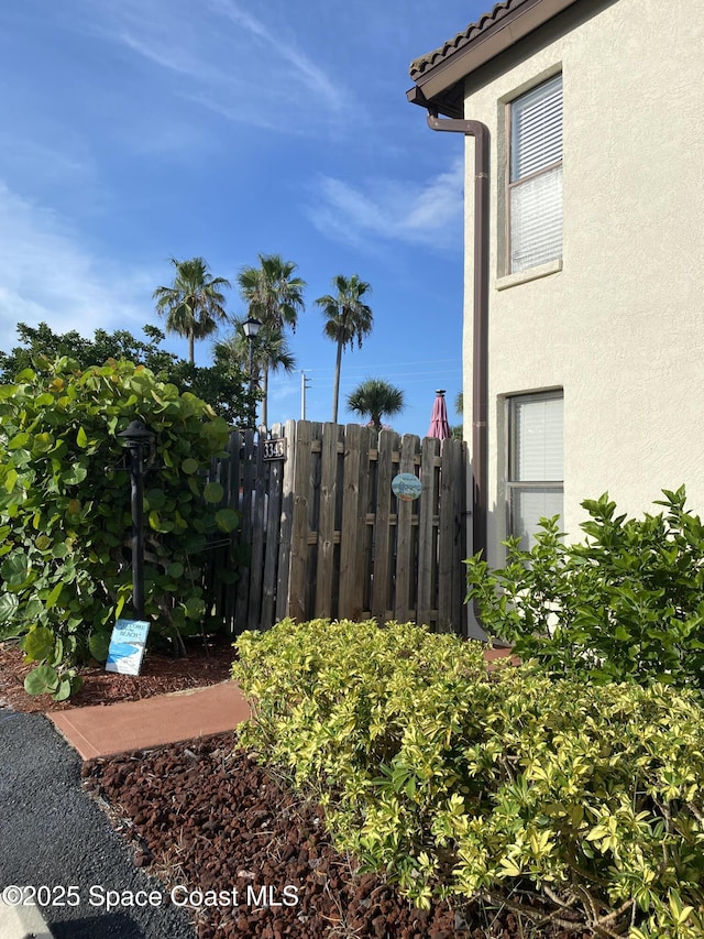 3343 Sandy Reef Ct, Melbourne Beach, FL 32951 - view of yard