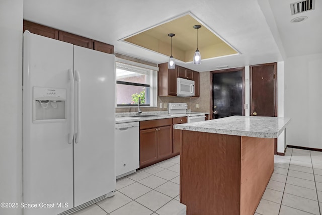 178 Cinnamon Lake Cir, Melbourne, FL 32901 - photo 8