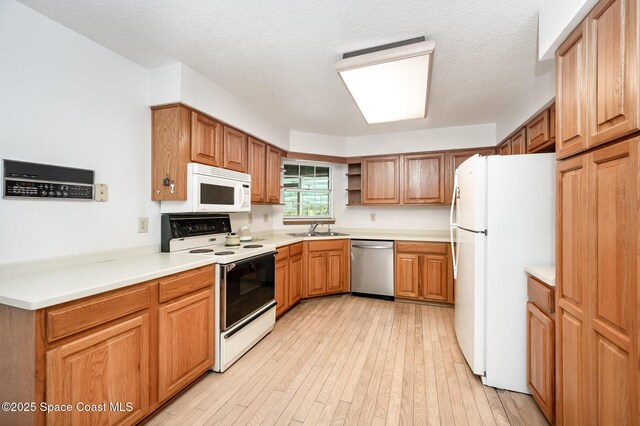 4625 Hidden Lakes Pl, Melbourne, FL 32934 - photo 6
