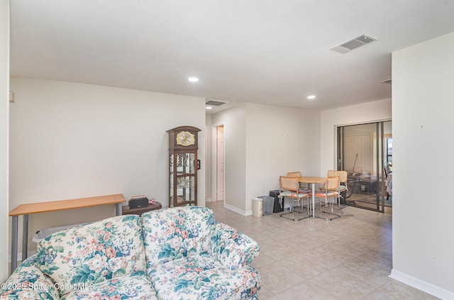 1111 Emerald Rd SE, Palm Bay, FL 32909 - photo 5