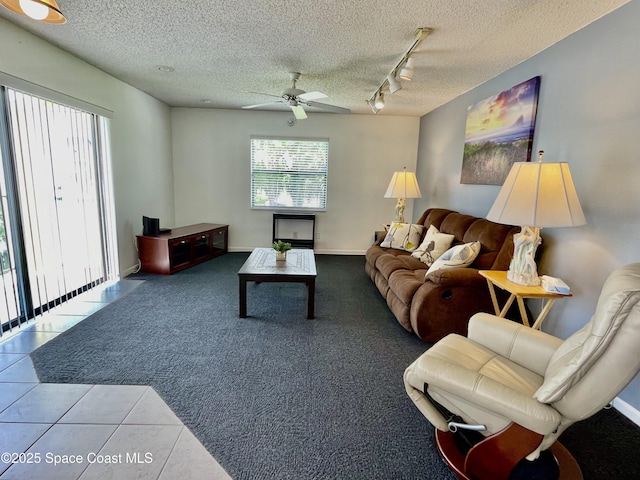594 N Wickham Rd Unit 2, Melbourne, FL 32935 - photo 6