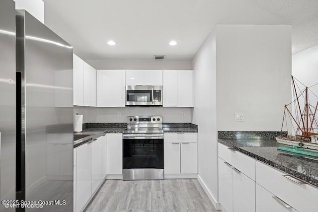 763 SW 9th St, Homestead, FL 33030 - photo 17