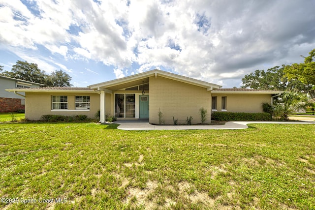 7 Fairglen Dr, Titusville, FL 32796 - photo 1