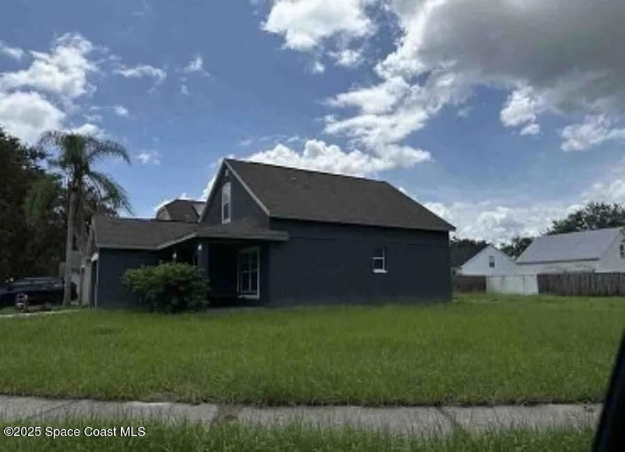 11116 Lake Tahoe Dr, Riverview, FL 33579 - photo 3