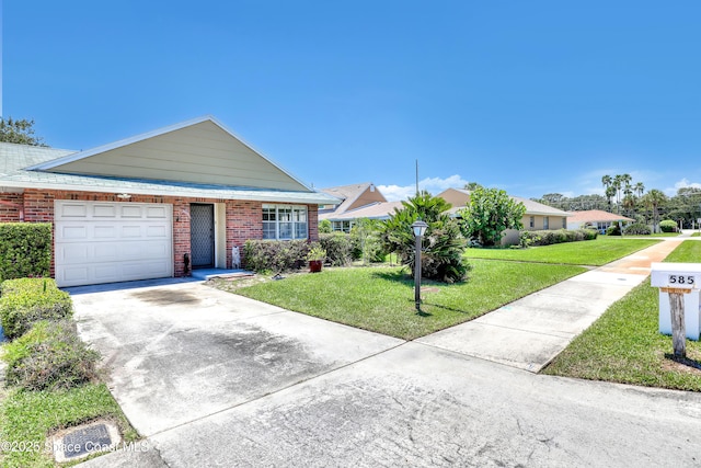 585 Desoto Pkwy, Indian Harbour Beach, FL 32937 - photo 1