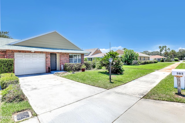 585 Desoto Pkwy, Indian Harbour Beach, FL 32937 - photo 2