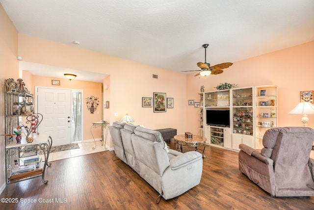725 Pine Island Dr, Melbourne, FL 32940 - photo 2
