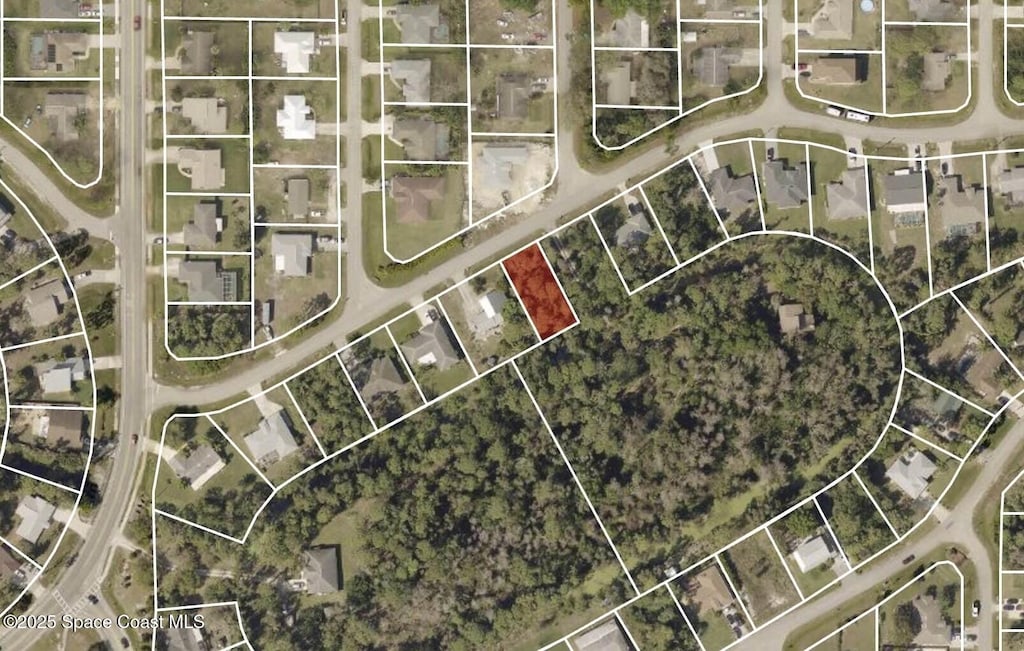 8292 Cypress Dr N, Fort Myers, FL 33916 - photo 4