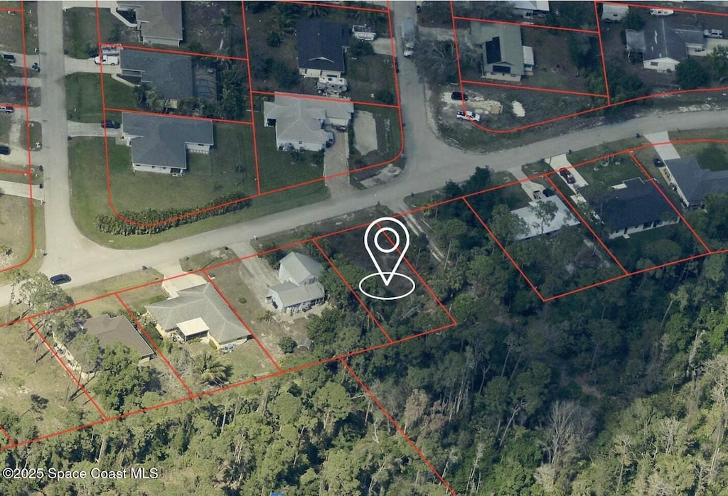 8292 Cypress Dr N, Fort Myers, FL 33916 - photo 2