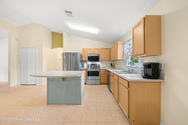 990 Sablon St SE, Palm Bay, FL 32909 - photo 25