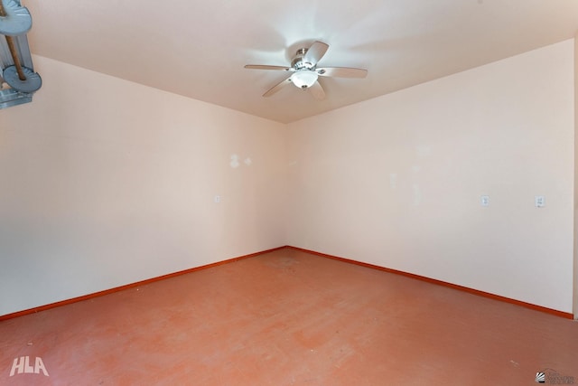 unfurnished room featuring ceiling fan