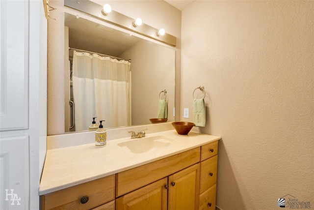 bathroom with vanity