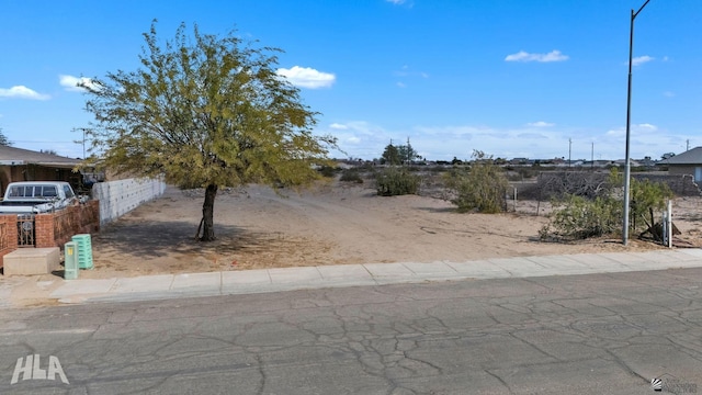 Listing photo 3 for 1022 E Kennedy Ln, San Luis AZ 85336