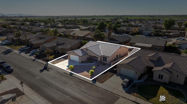 birds eye view of property featuring a residential view