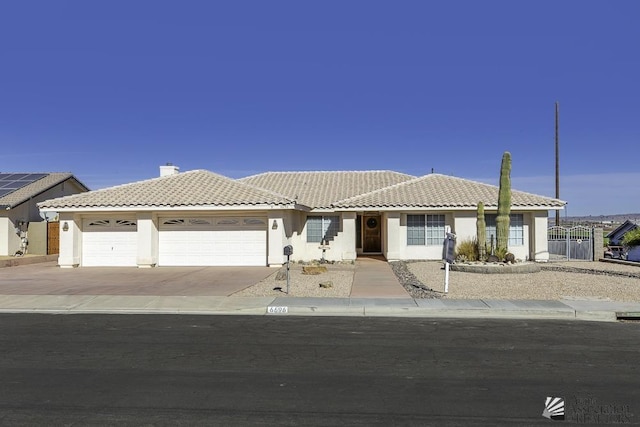 view of front of house featuring a garage