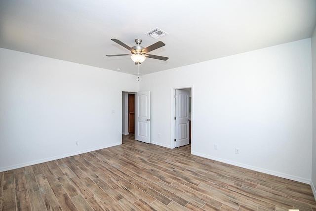 spare room with ceiling fan