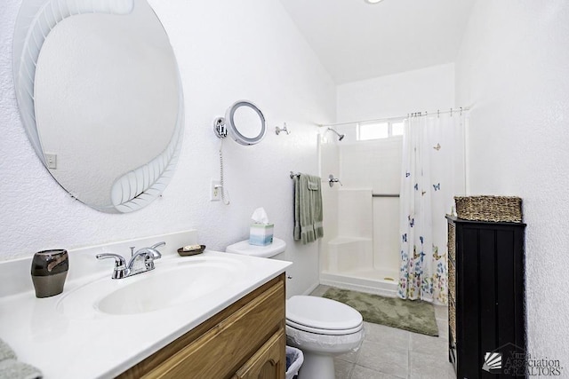 bathroom with tile patterned floors, vanity, toilet, curtained shower, and lofted ceiling