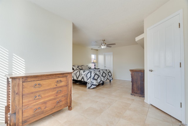 bedroom with a ceiling fan