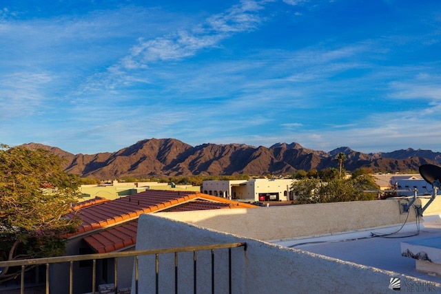 property view of mountains