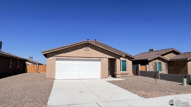 4584 S Cedar Ave, Yuma, AZ 85365 - photo 1