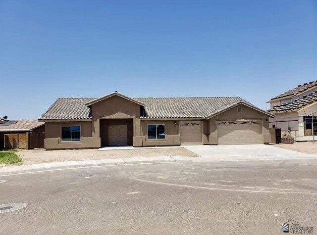 5695 E 45th St, Yuma, AZ 85365