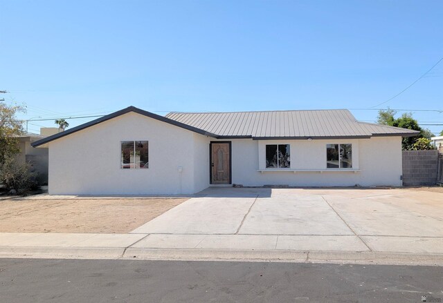 275 E 26th St, Yuma, AZ 85364 - photo 1