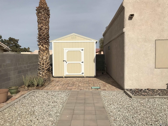 11551 E Via Salida, Yuma, AZ 85367 - view of shed featuring a fenced backyard