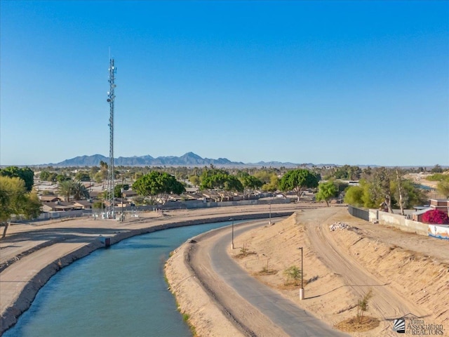 1925 S Ridgeview Dr, Yuma, AZ 85364 - exterior space with a mountain view