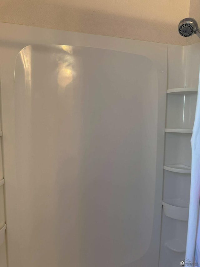 13458 E 53rd Ln, Yuma, AZ 85367 - bathroom view of a shower