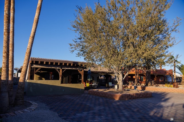 13220 E 55th St, Yuma, AZ 85367 - view of front of home with a patio