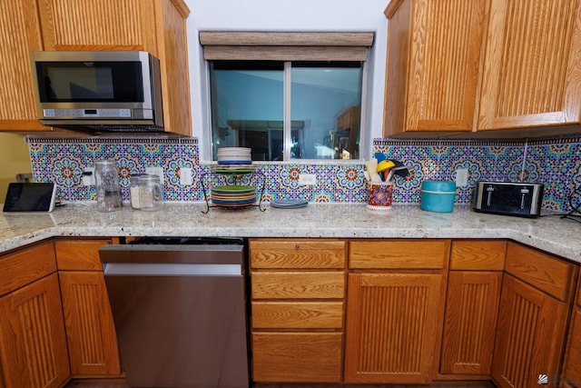 13220 E 55th St, Yuma, AZ 85367 - kitchen with tasteful backsplash and stainless steel appliances