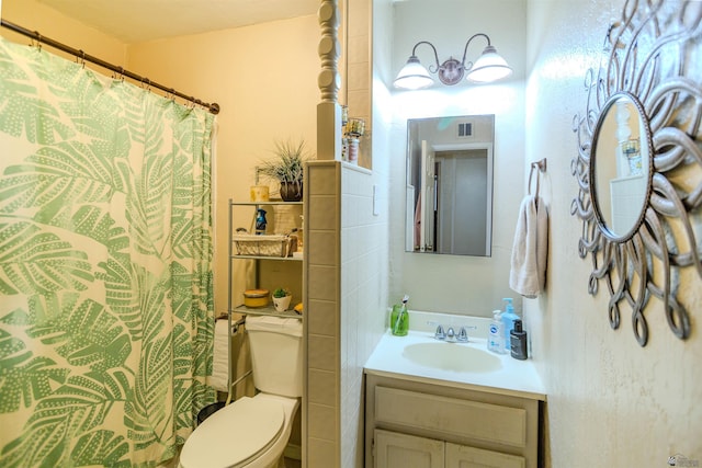 1180 E 26th Pl, Yuma, AZ 85365 - full bathroom with vanity and a shower with curtain