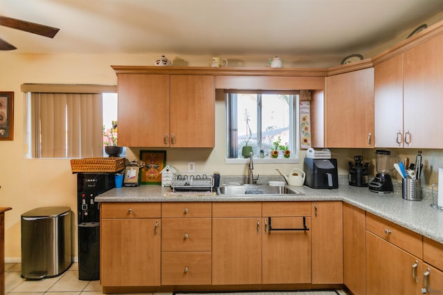 1180 E 26th Pl, Yuma, AZ 85365 - kitchen featuring light tile patterned flooring, light countertops, and ceiling fan