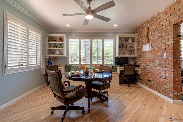 dining space with ornamental molding, light wood-style floors, baseboards, recessed lighting, and a ceiling fan