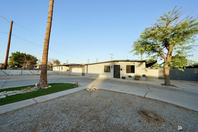 2741 S Fern Dr, Yuma, AZ 85364 - photo 1