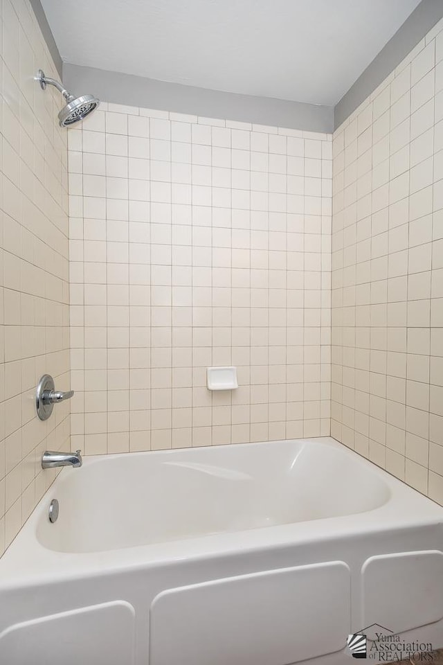 6257 E 47th St, Yuma, AZ 85365 - bathroom with shower / bathtub combination