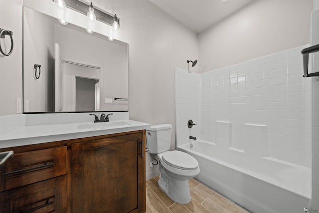 10770 E 45th Ln, Yuma, AZ 85367 - bathroom featuring vanity, bathing tub / shower combination, and wood finished floors