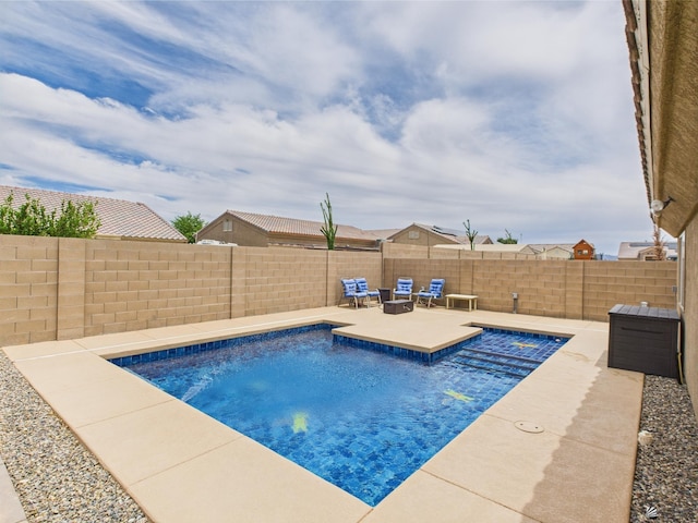 5936 E 39th St, Yuma, AZ 85365 - view of pool featuring a patio and a fenced backyard