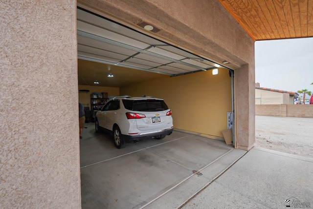 12806 E 49th Dr, Yuma, AZ 85367 - view of garage